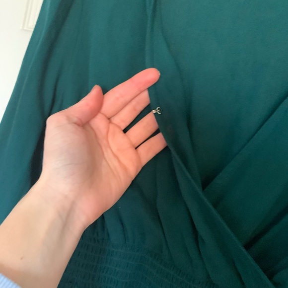 Emerald green top - Picture 3 of 3